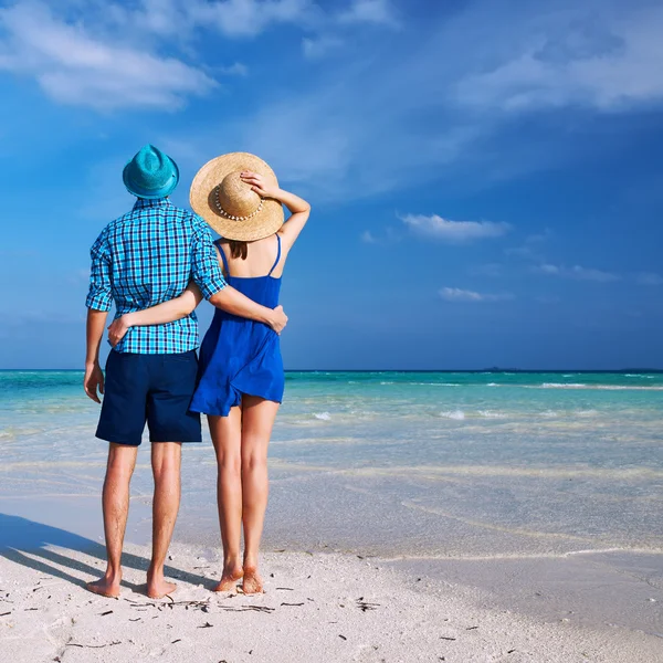 Paar op een strand — Stockfoto
