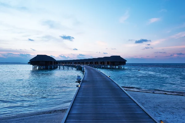 Sunset at Maldivian beach — Stock Photo, Image