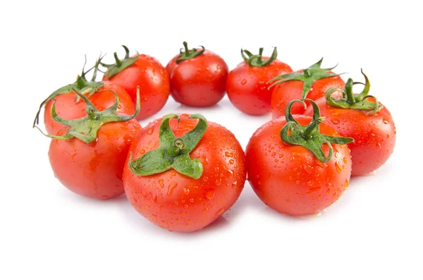 Φρέσκες ντομάτες απομονωμένη στο λευκό — Φωτογραφία Αρχείου