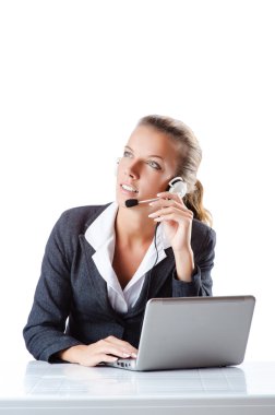 beyaz kadın yardım masası operatöre