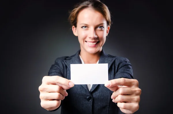 Mujer con mensaje en blanco — Foto de Stock