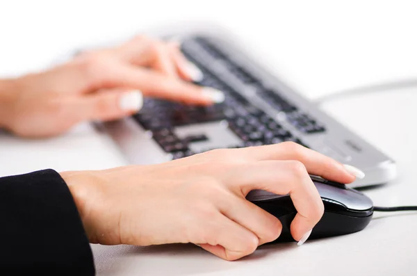 Hands working on the keyboard — Stock Photo, Image