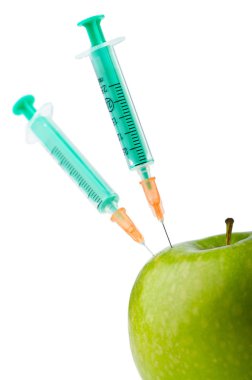 experimento con manzana y jeringas