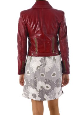 Beyaz modelli moda konsepti