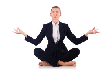 genç iş kadını beyaz üzerinde meditasyon