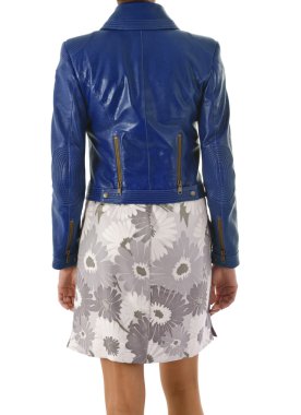 Beyaz modelli moda konsepti