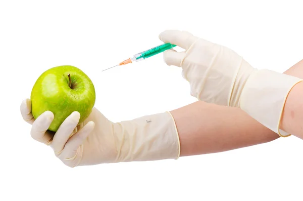 Chemisches Experiment mit Apfel und Spritze — Stockfoto