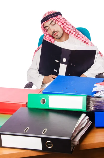 Hombre de negocios árabe en concepto de negocios en blanco —  Fotos de Stock