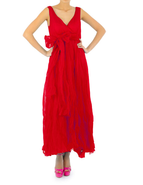 Концепция моды с моделью на белом