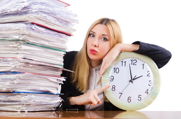 Mujer ocupada con reloj en blanco — Foto de Stock