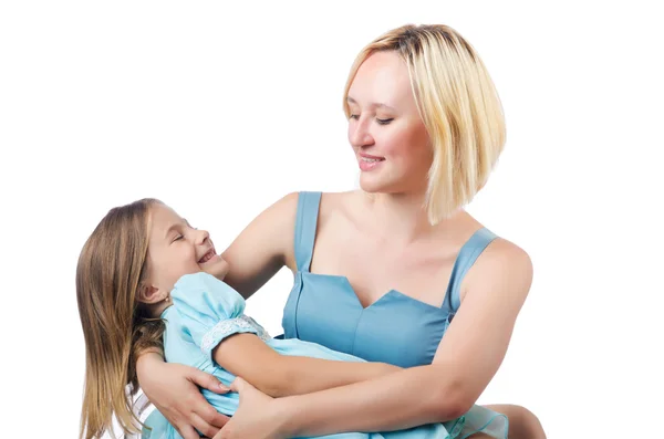 Mãe feliz e filha isolada em branco — Fotografia de Stock