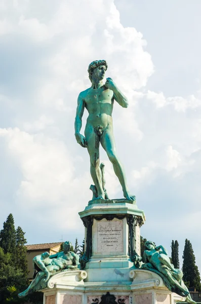 フィレンツェのミケランジェロ広場にあるダビデ像イタリア — ストック写真