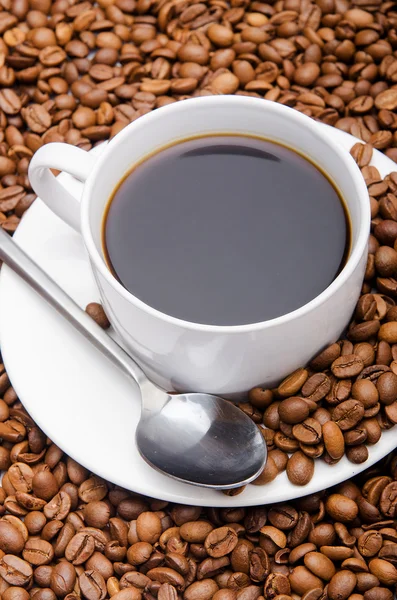커피와 콩 한 잔 — 스톡 사진