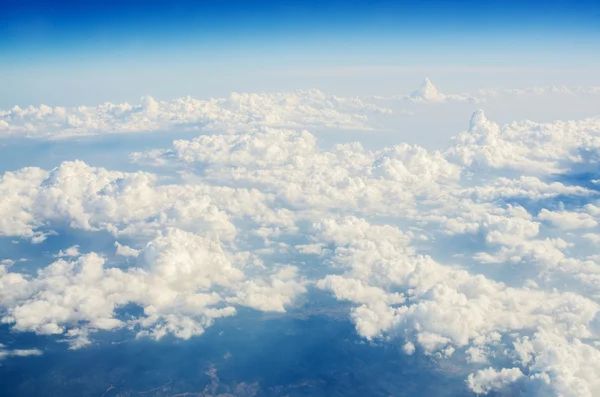 Nuages prélevés dans l'avion — Photo