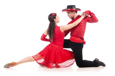 Bir çift dansçı beyazın üzerinde izole edilmiş