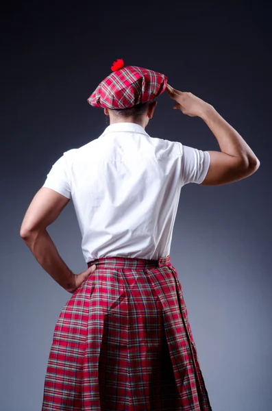 Konzept schottischer Traditionen mit Person im Kilt — Stockfoto