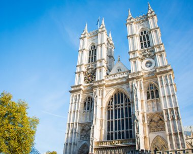 Westminster abbey aydınlık yaz gününde