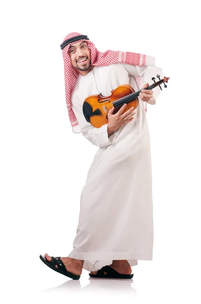 Homem árabe tocando violino isolado no branco — Fotografia de Stock