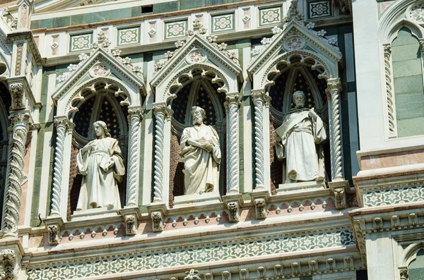 Floransa 'daki katedralin mimarisi — Stok fotoğraf