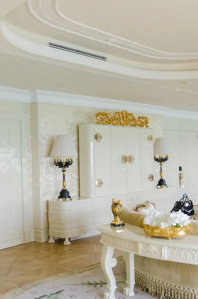 BAKU, AZERBAIJAN - JUNE 11: Ambassador suite of Jumeirah Bilgah — Stock Photo, Image