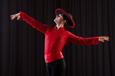 adam İspanyol dansları dans Studio