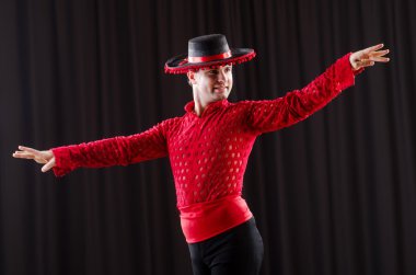 adam İspanyol dansları dans Studio