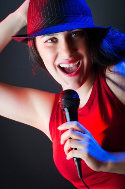 disko mikrofon ile en iyi kadın oyuncusu