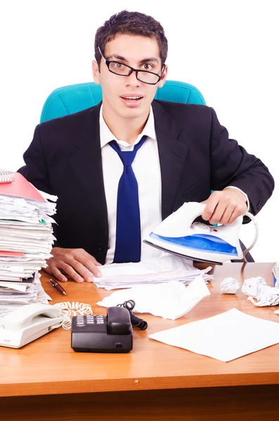 Occupé homme stressé dans le bureau — Photo