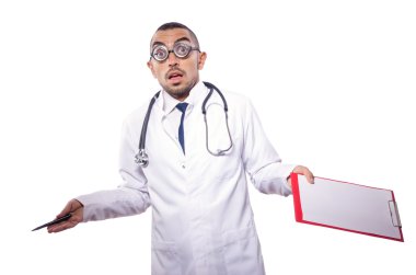 Beyazların arasına saklanmış komik doktor.