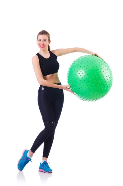 Genç kız ile egzersiz yaparak swiss ball — Stok fotoğraf