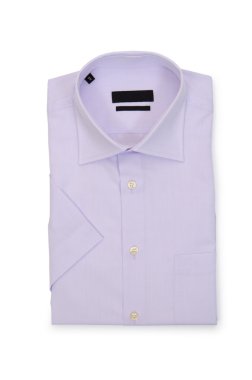 Beyaz gömlekli hoş bir erkek.