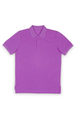 Beyaz arkaplanda yalıtılmış erkek tişörtü