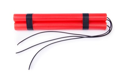 Beyaz arka plan üzerinde izole dinamit