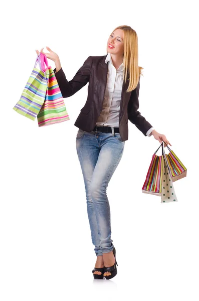 Ung kvinna med väskor efter shopping — Stockfoto