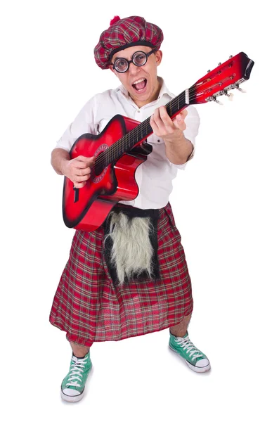 Grappige Schot met gitaar op wit — Stockfoto