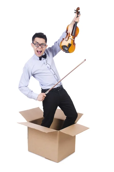 Człowiek gry na skrzypcach w polu — Zdjęcie stockowe