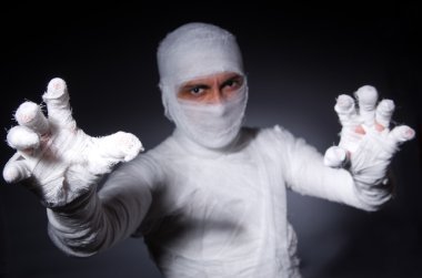 Annem Cadılar Bayramı kavram