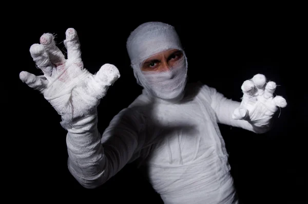 Mamá en el concepto de Halloween — Foto de Stock