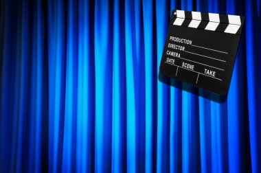 Film clapper tahta perde karşı
