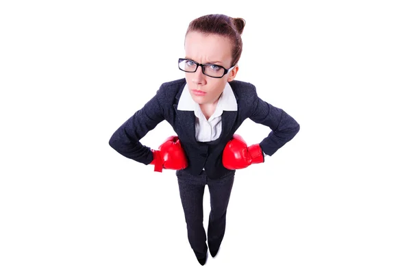 Vrouw met bokshandschoenen op wit — Stockfoto