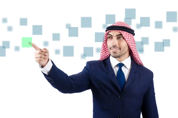 Arab muž lisování virtuální tlačítka — Stock fotografie
