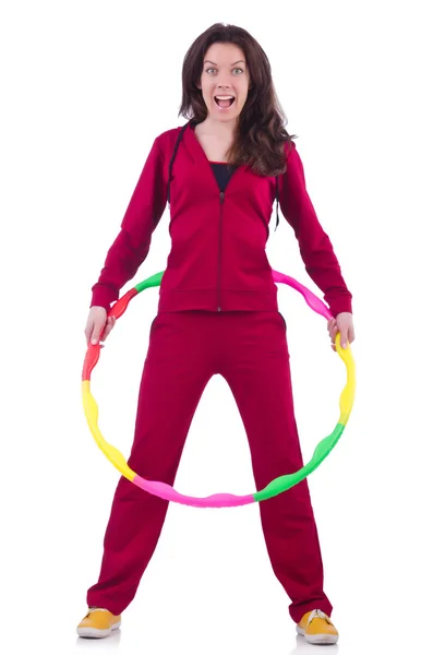 Donna che fa esercizi con hula hoop — Foto Stock