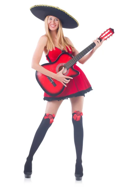 기타를 치는 솜브레로 모자를 쓴 여자 — 스톡 사진
