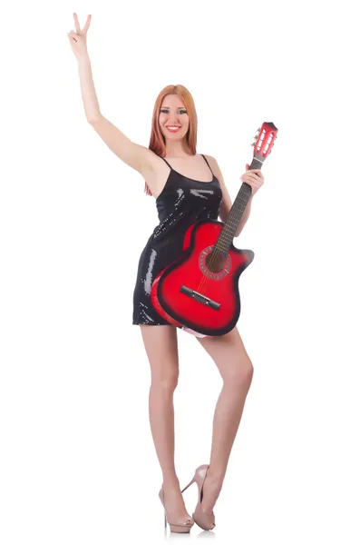 Wykonawca gitara kobieta na białym tle — Zdjęcie stockowe