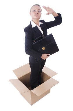 Beyaz kutulu kadın.