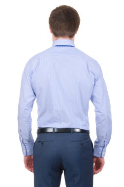 Beyaz gömlekli erkek model.