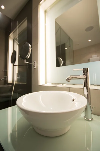 Modern sink in the bathroom — Stock Photo, Image
