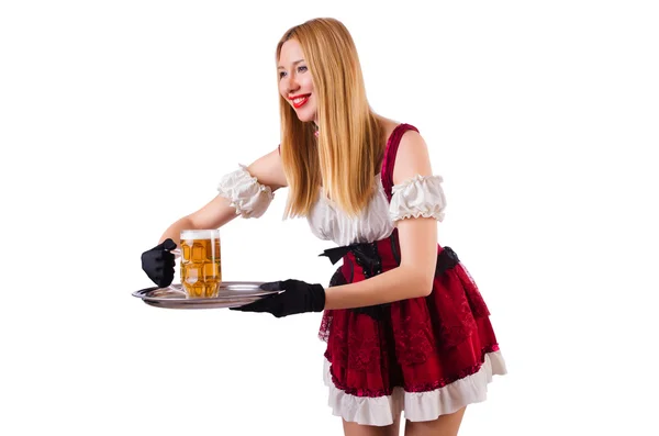 Jeune serveuse avec bière — Photo