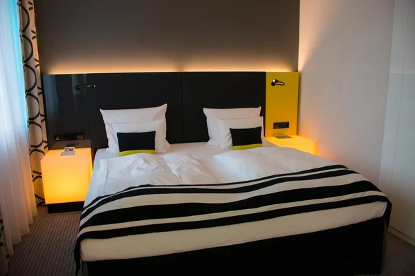 Interno moderno della camera da letto — Foto Stock