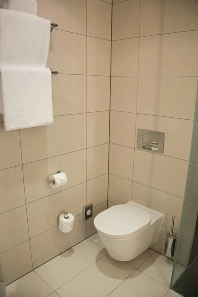 Дизайн интерьера ванной комнаты — стоковое фото